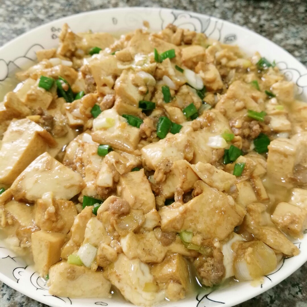 林赖滢加做的蒜香肉末烧豆腐