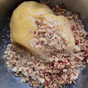 红枣核桃酥饼的做法 步骤2