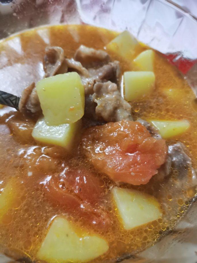 番茄土豆肥牛锅