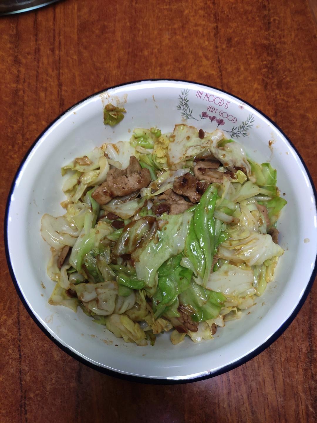 超级下饭❗️简单好做的‼️小炒包菜