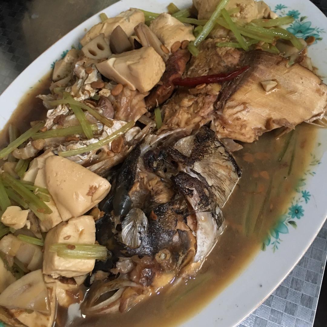 【易操作好吃】家常版鱼头泡饼