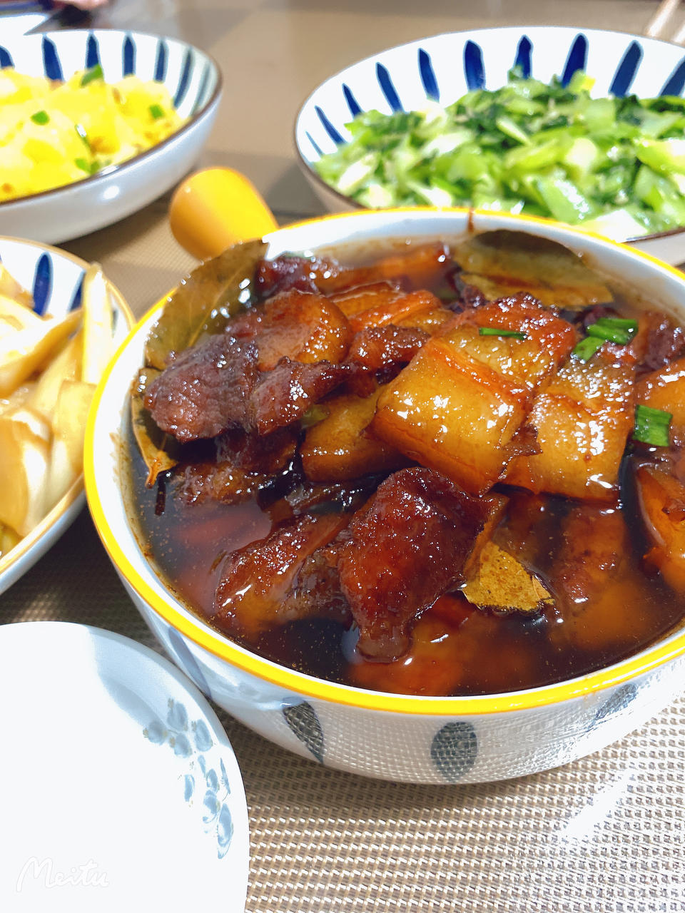 不焯水不放油的家常红烧肉