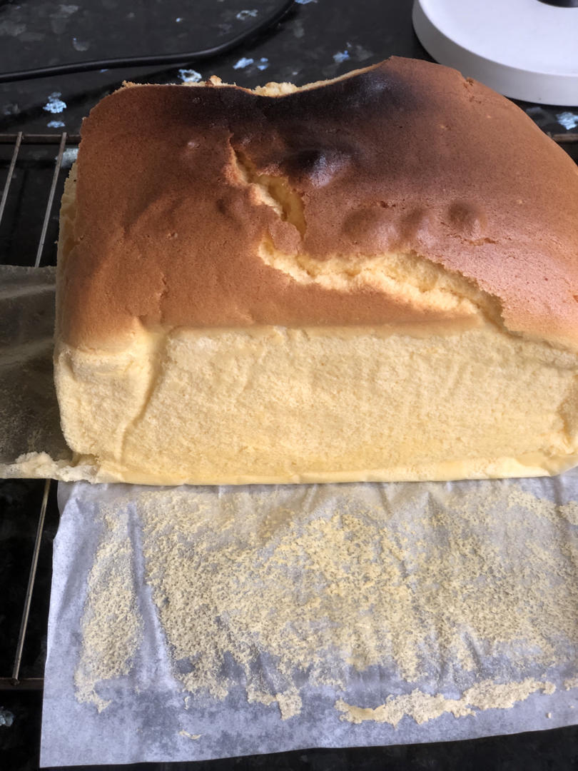 土司盒古早味蛋糕