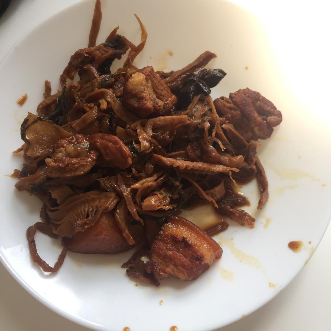 梅干菜烧肉家常做法