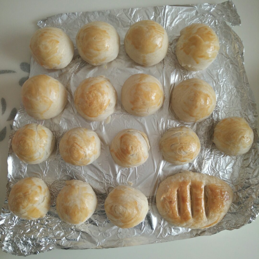 蛋黄酥~紫薯、抹茶、原味~花好月圆，中秋快乐~内附一次做六色蛋黄酥方法~