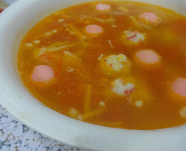 番茄金针菇贡丸汤的做法