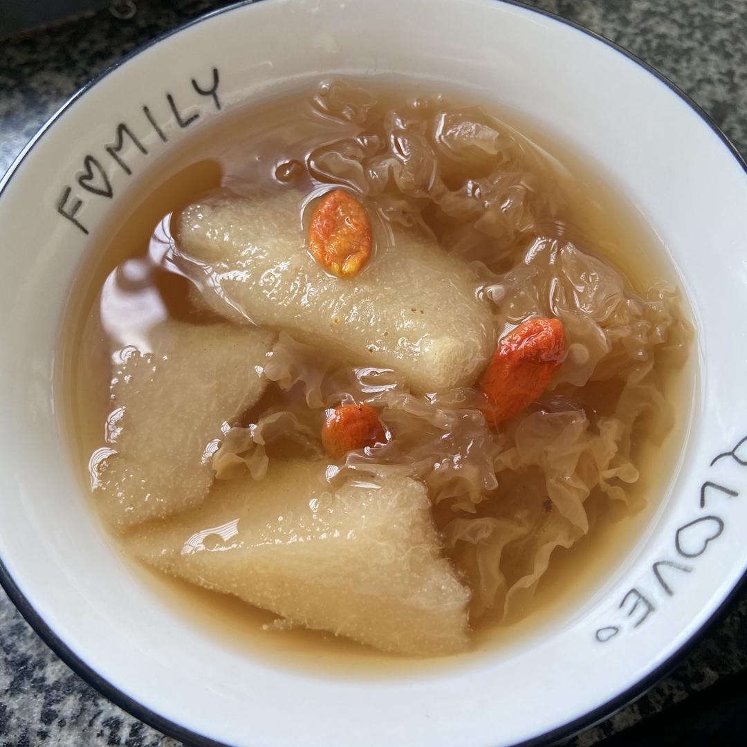 防秋燥-爱心牌小吊梨汤