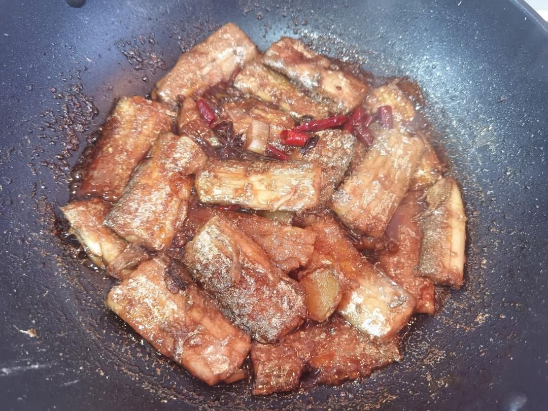 零失误的红烧带鱼，经典家常菜，吃了就忘不掉的味道