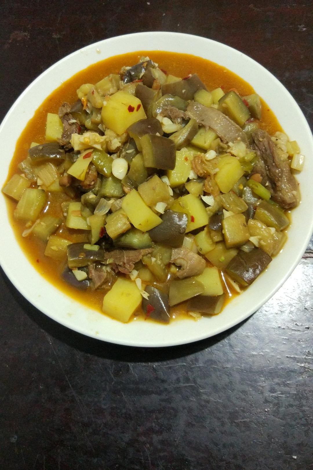 土豆炖茄子