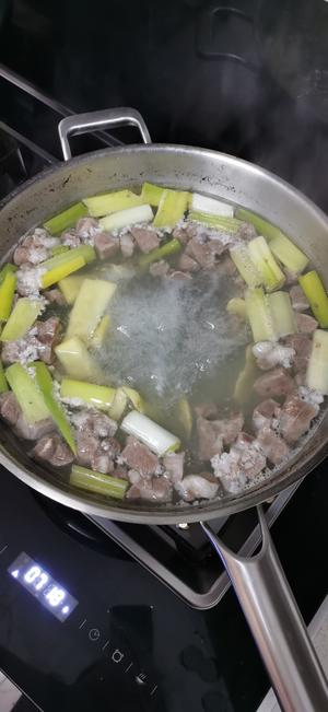 2019冬至家味道
之——原味羊汤的做法 步骤4
