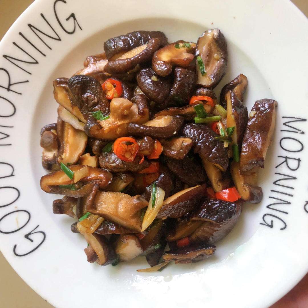 素炒干香菇