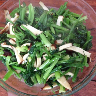 芹菜炒香干