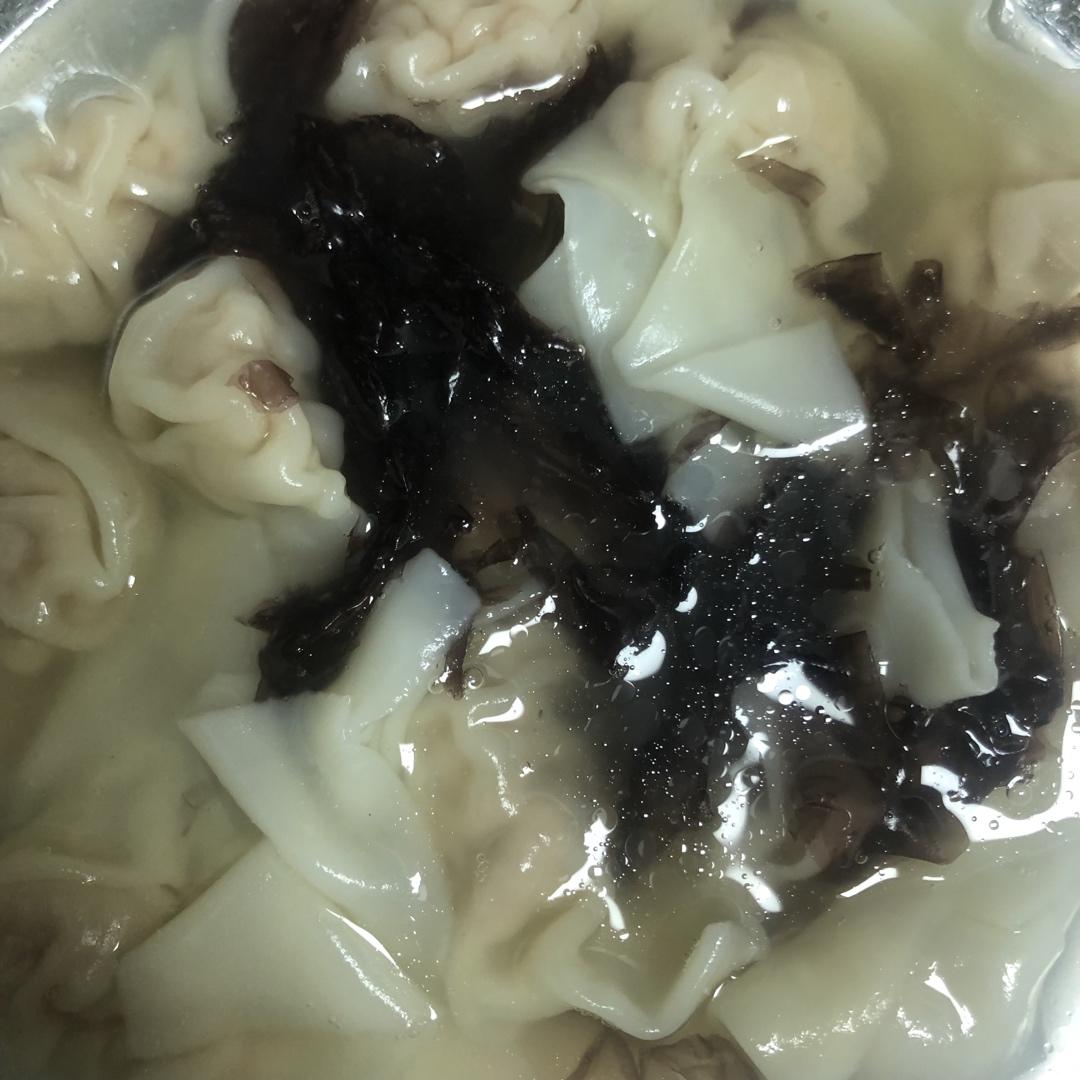 鲜肉小馄饨