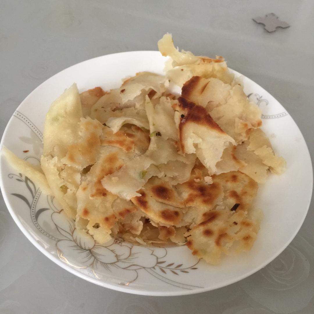 烫面葱油饼（家常简单版）