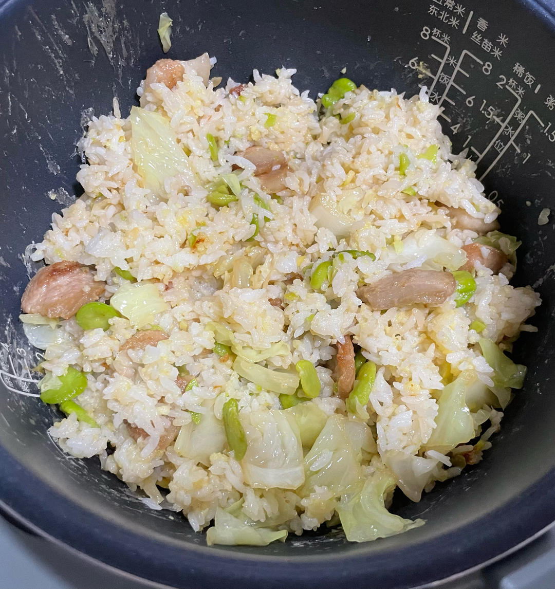 蚕豆焖饭