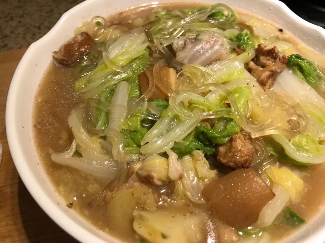 土豆白菜猪肉炖粉条