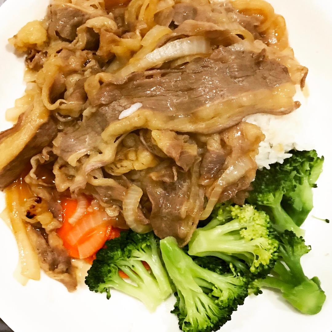肥牛饭