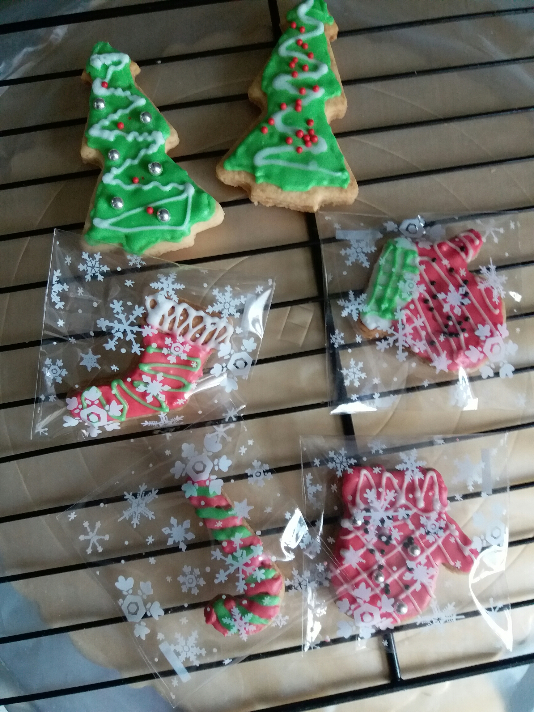 圣诞糖霜饼干（25块量）的做法