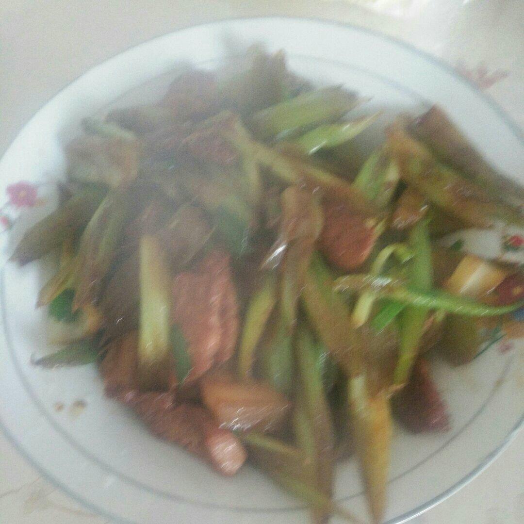 西芹炒肉
