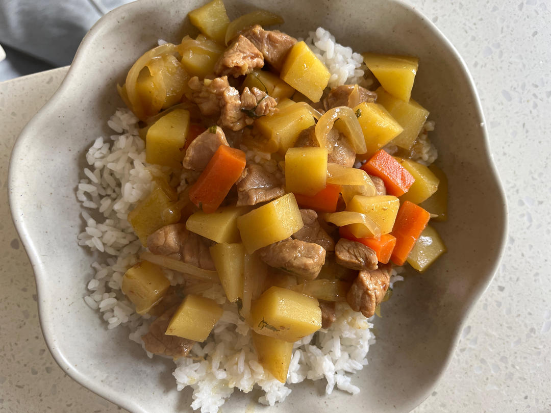 零失败日式咖喱鸡肉饭！！最正宗日本家庭做法！简单又好吃！