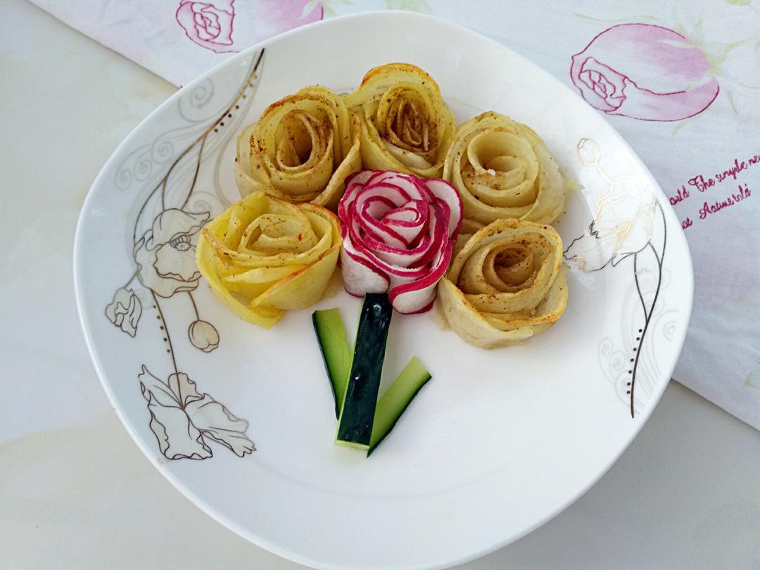 小清新与重口味并存的烤土豆玫瑰花