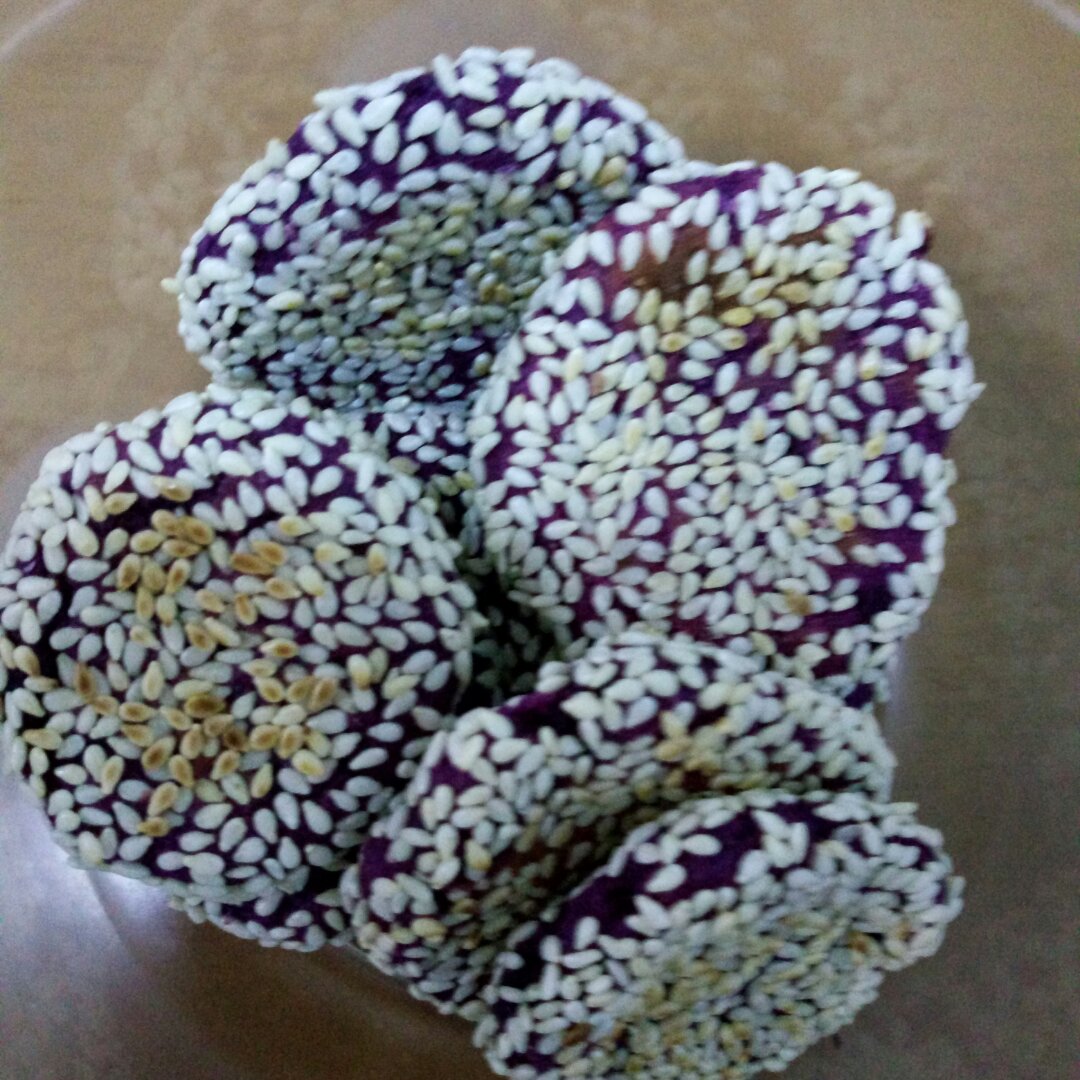 紫薯芝麻饼
