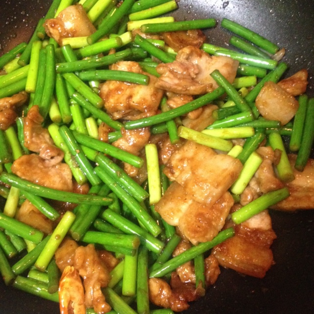 金牛座的双子做的蒜苗炒肉丝