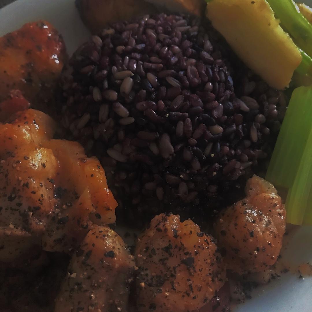 修仙的一日三食。