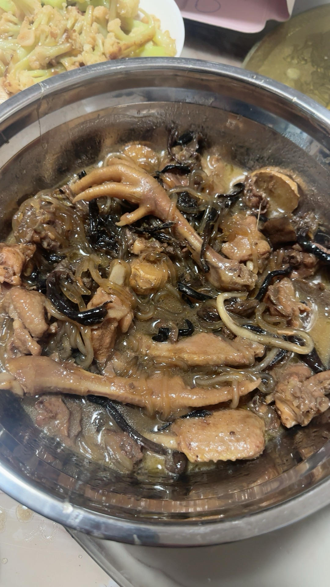 东北宴客大菜~小鸡炖蘑菇