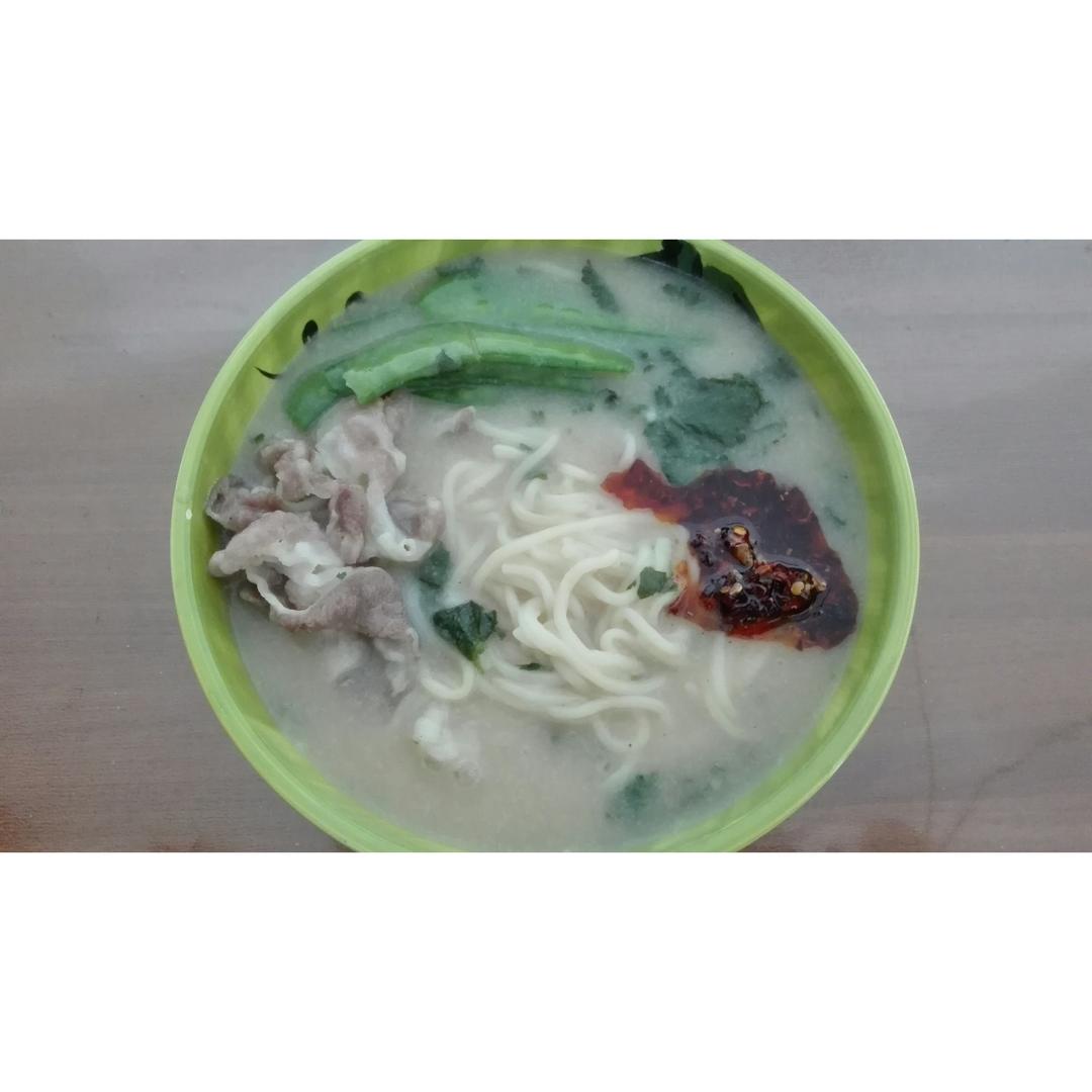 鸡蛋汤面