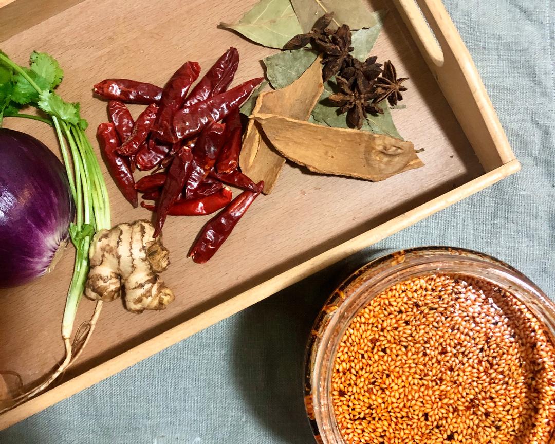 辣椒油（红油辣椒/油辣子）