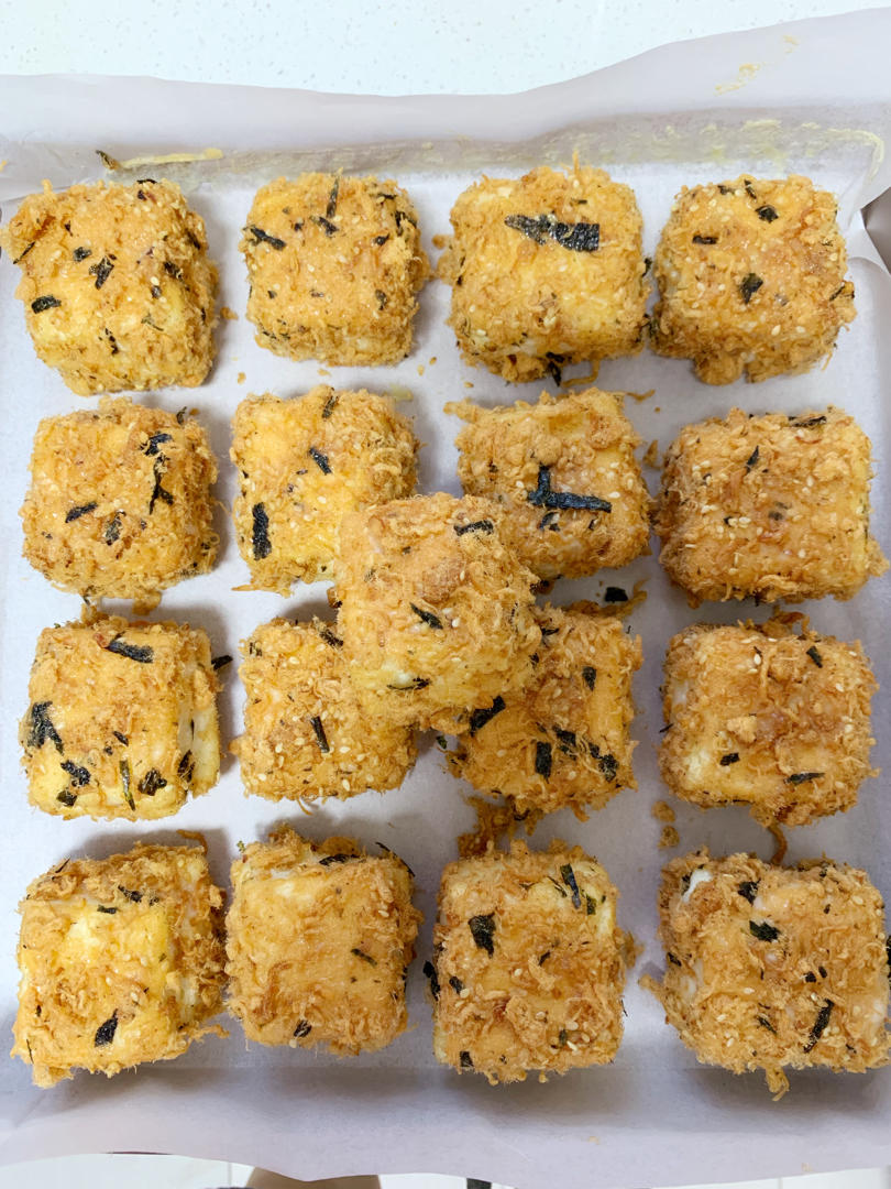 美味海苔肉松小贝