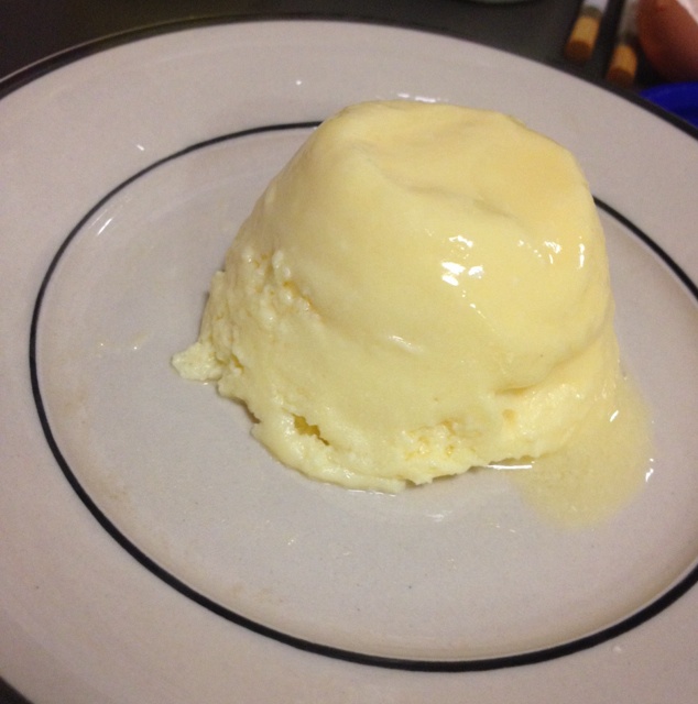 yvettekuo做的懒人食|1分钟微波炉柠檬酸奶小蛋糕(无油低脂版)