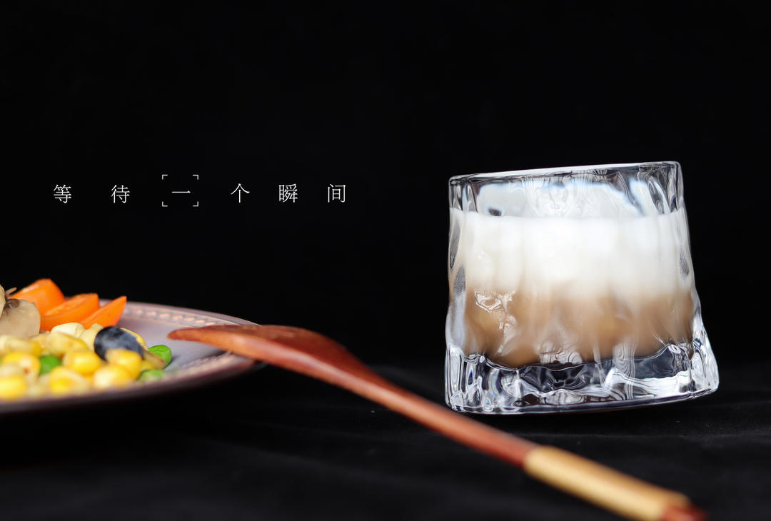 冰拿铁咖啡