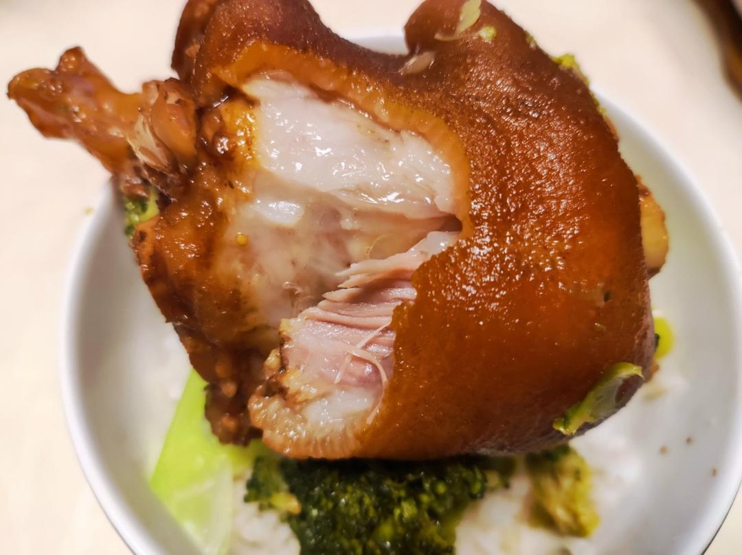 卤肉这样做 全家夸你是大厨 香而不腻 软烂脱骨 肉香味四溢 附细节视频详解