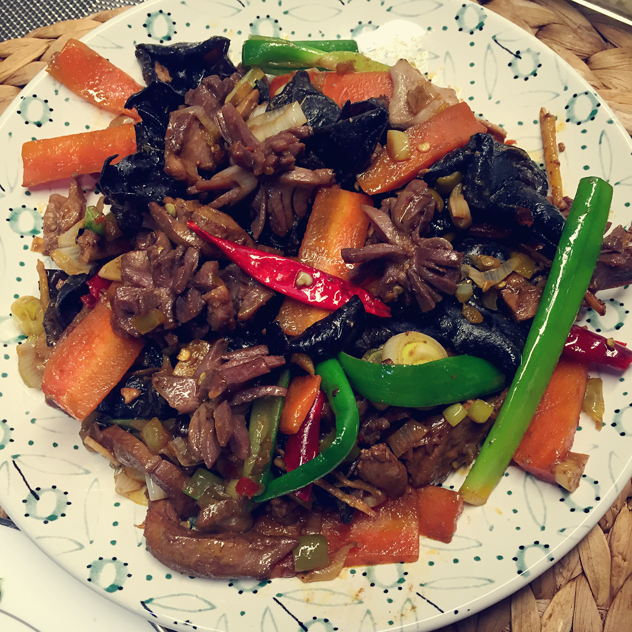 泡椒鸡杂