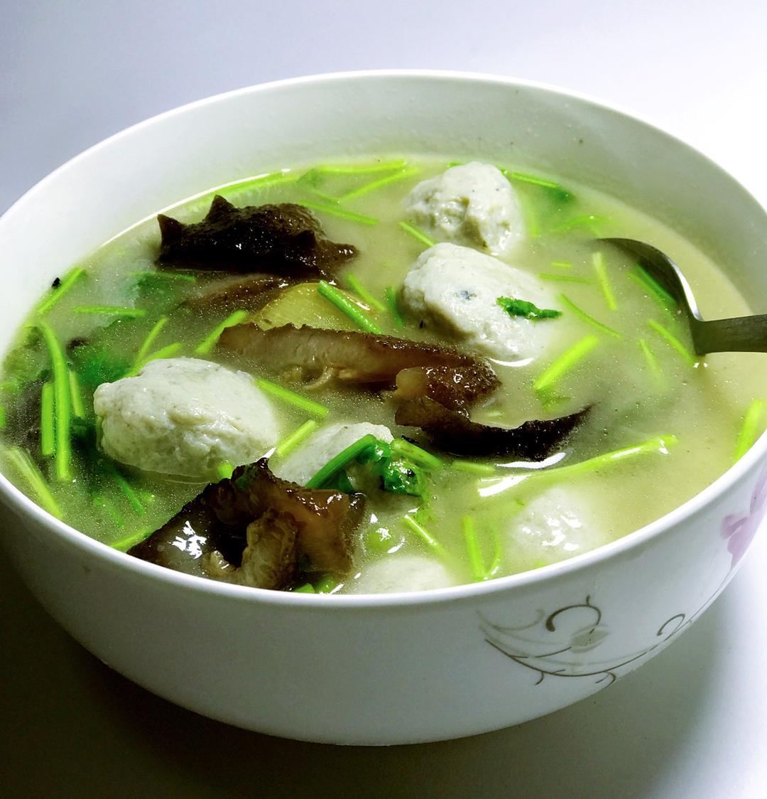 爱到平淡做的手做【鲅鱼丸子汤】