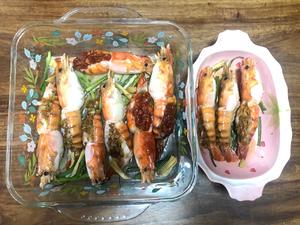 简单易做的蒜蓉烤虾的做法 步骤6