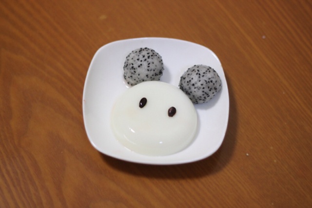 牛奶布丁
