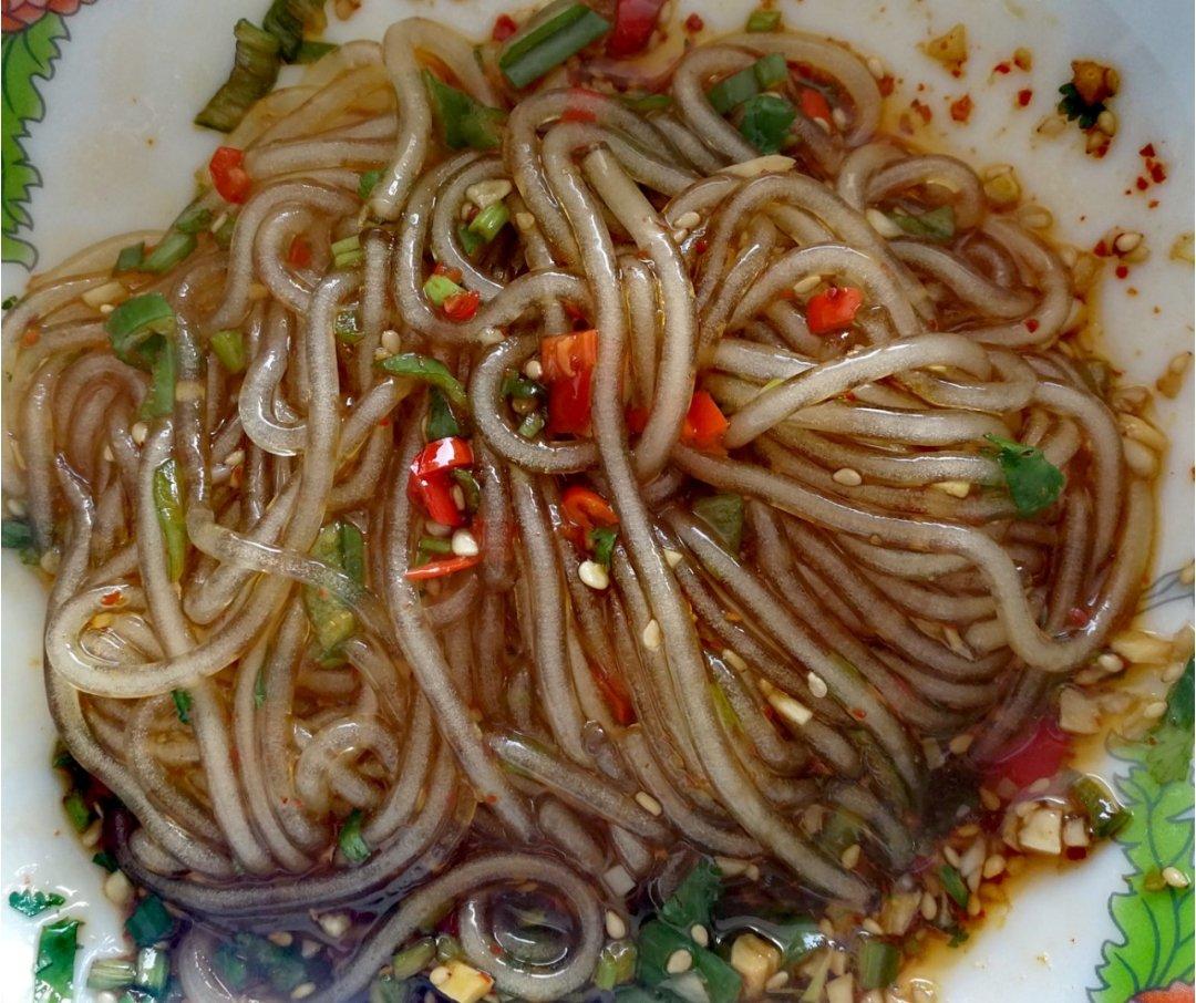 凉拌酸辣土豆粉