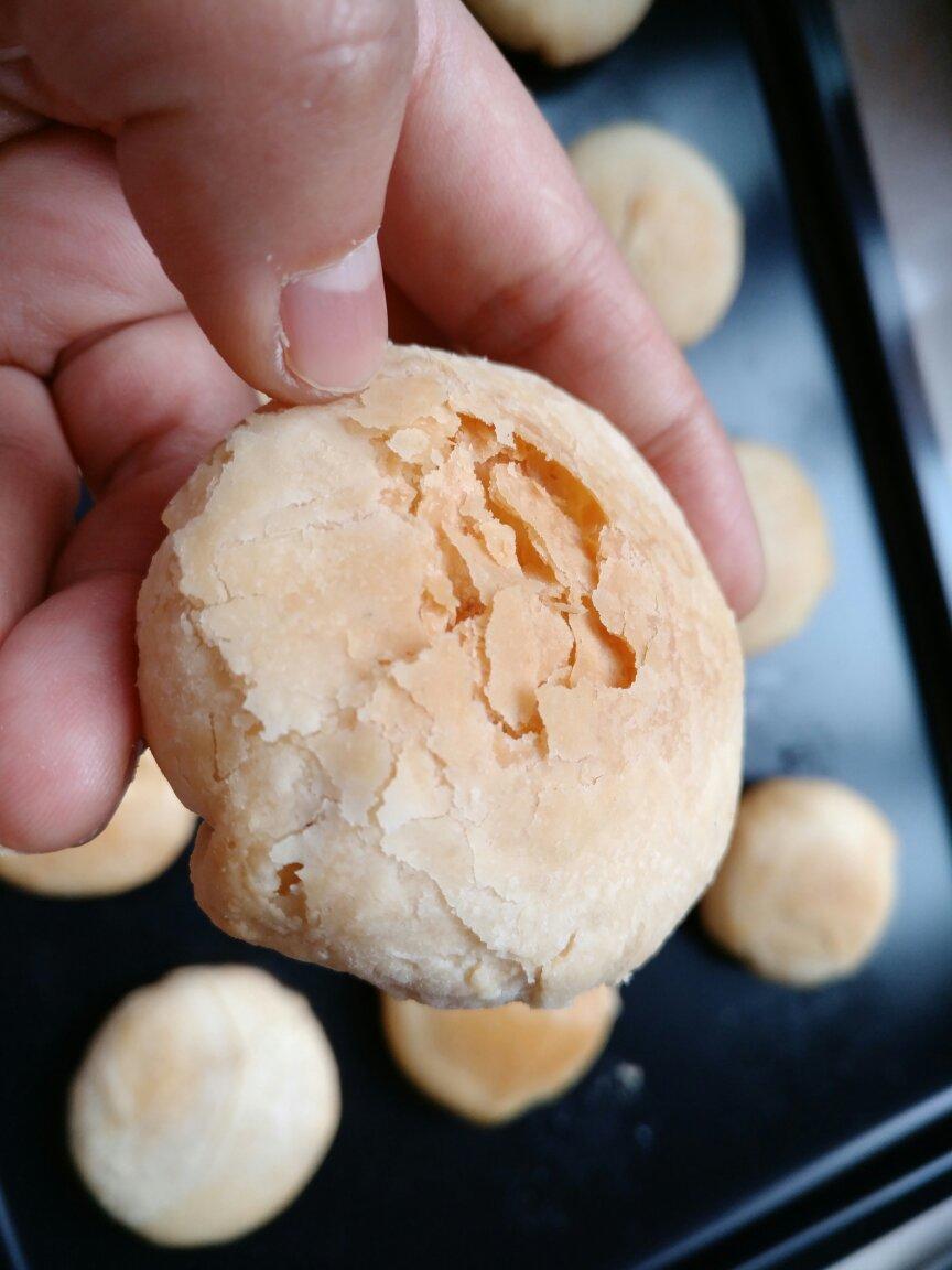 酥皮绿豆饼   酥得掉渣渣