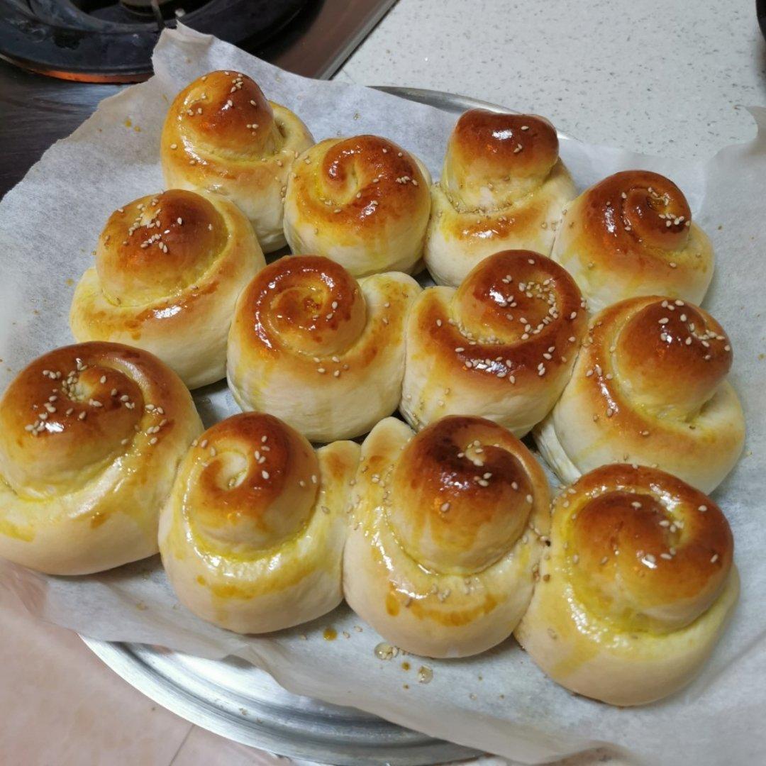 脆底蜂蜜小面包