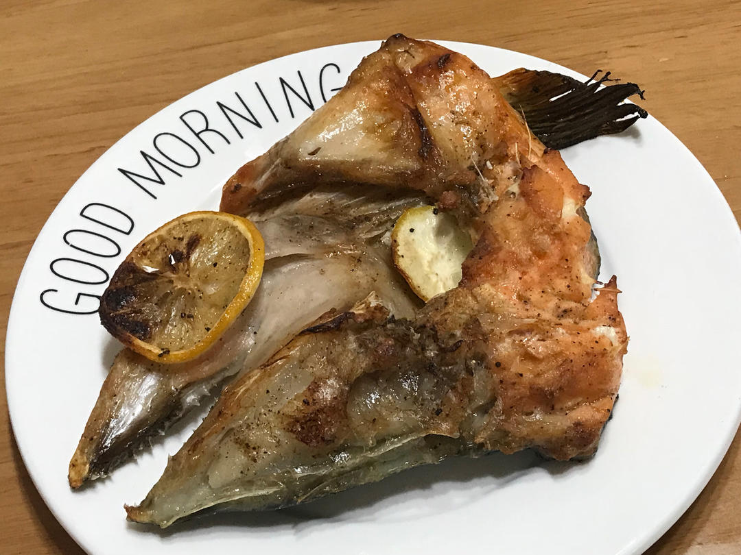 香烤三文鱼头-味道完胜日料店