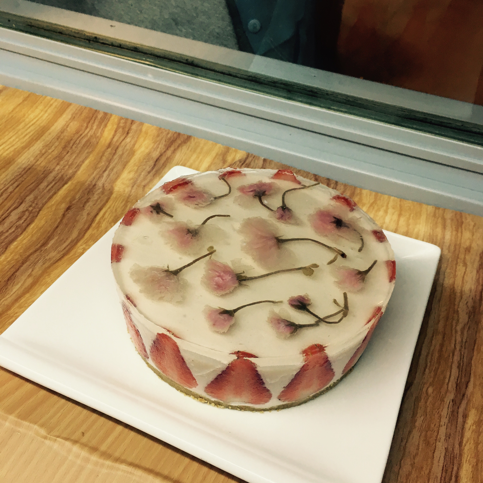 樱花酸奶慕斯蛋糕（免烤）