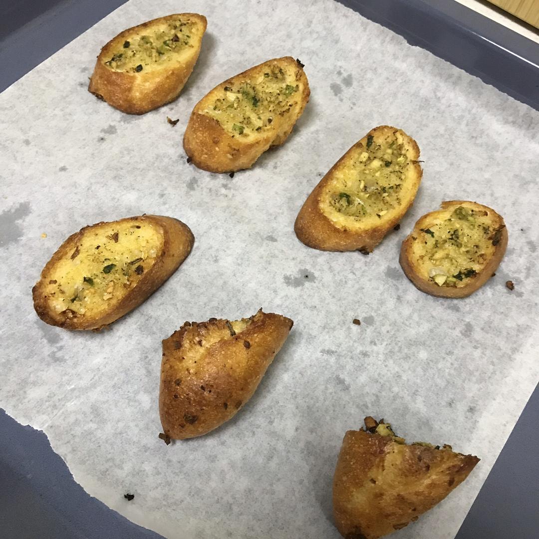 香蒜面包条
