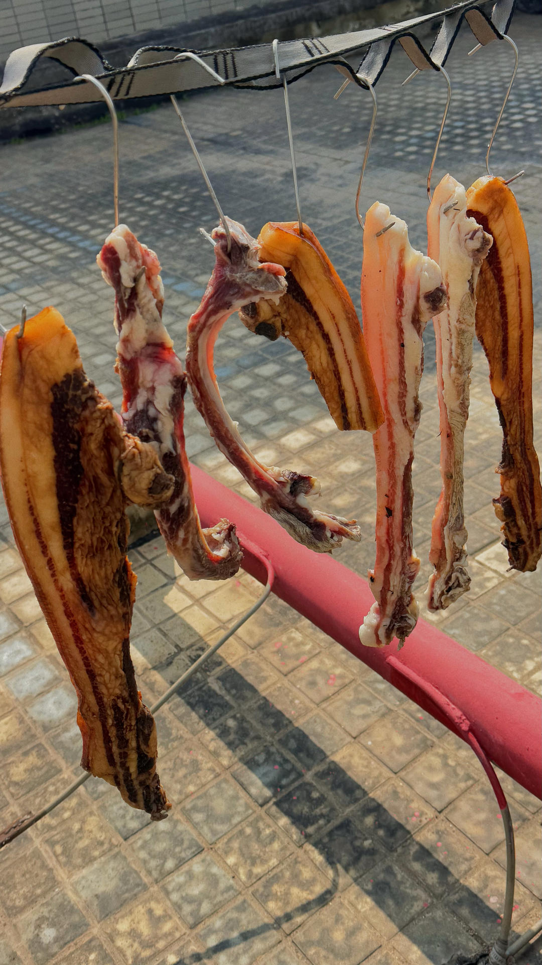 广式腊肉腊鸡腿