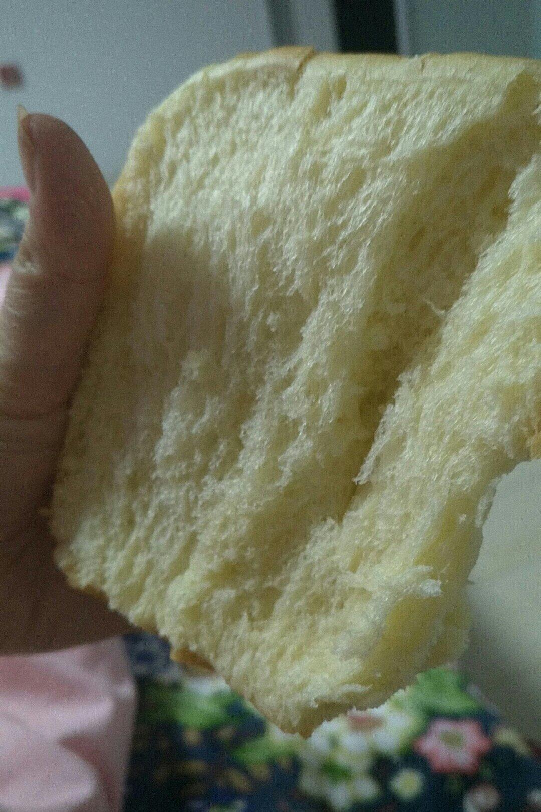 老面包土司！（普通面粉，植物油也可以做出好面包！小时候的味道。。。）