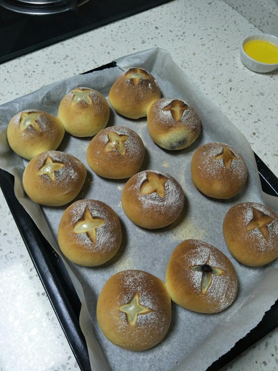 豆沙蛋黄面包～好吃到哭～