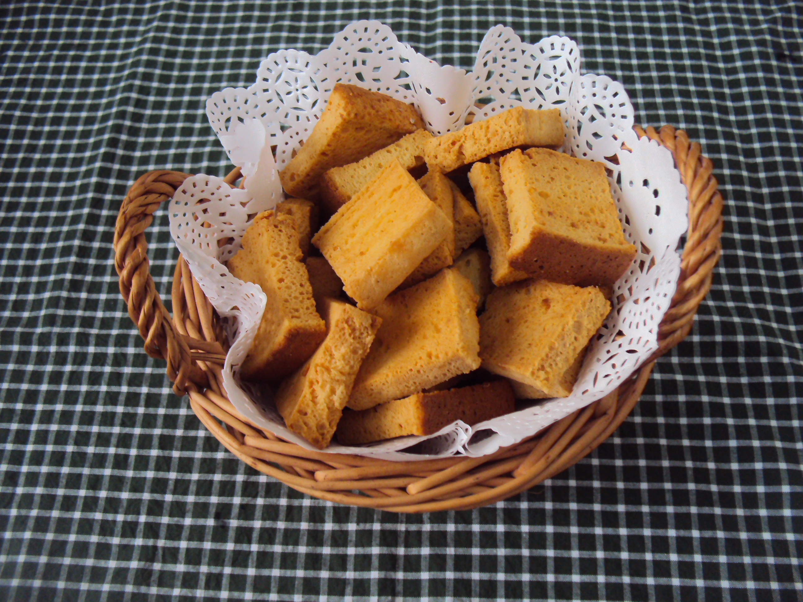 夏日芣苢做的蛋糕干