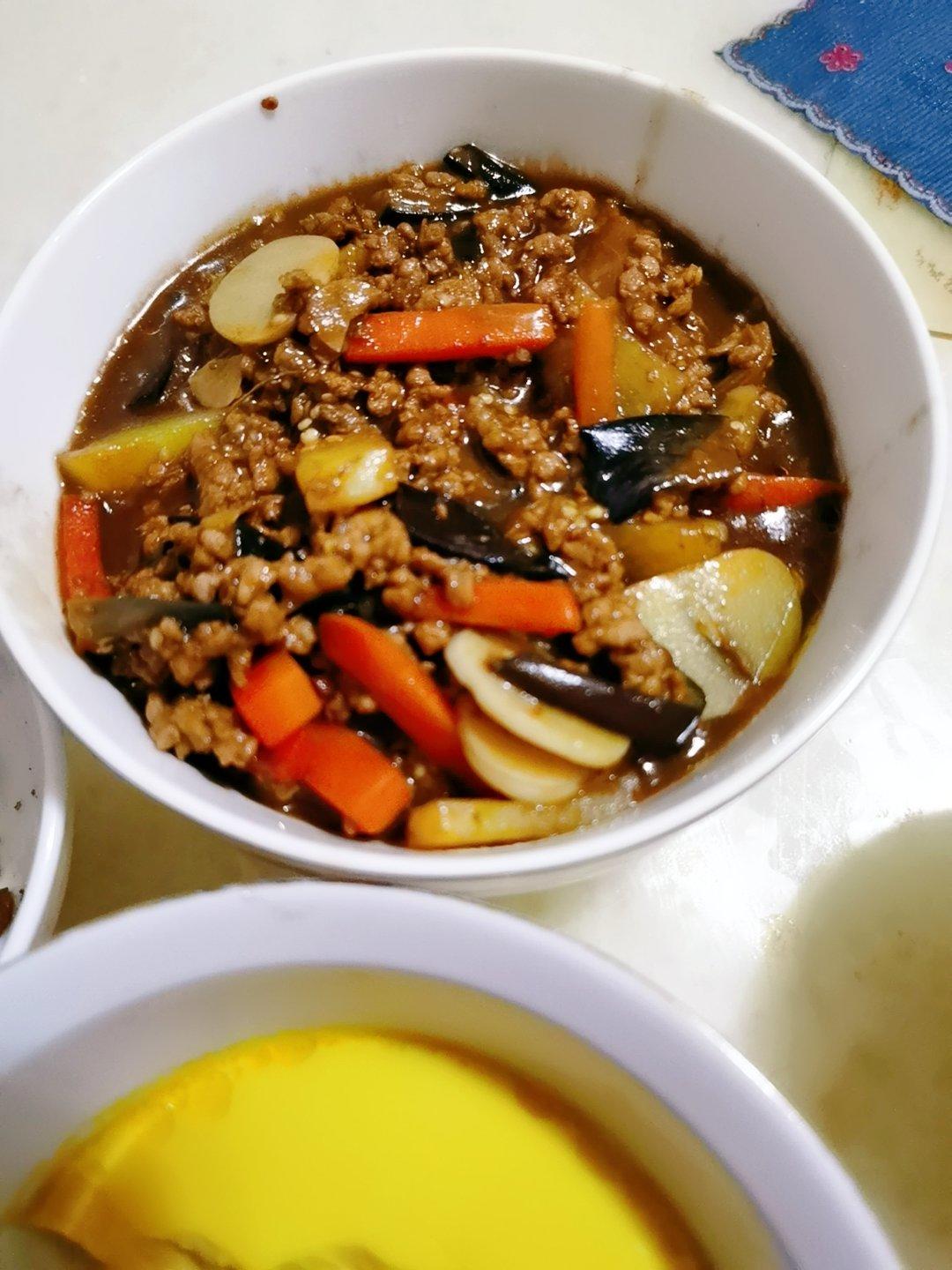 开胃下饭菜！巨简单的家常鱼香茄子煲